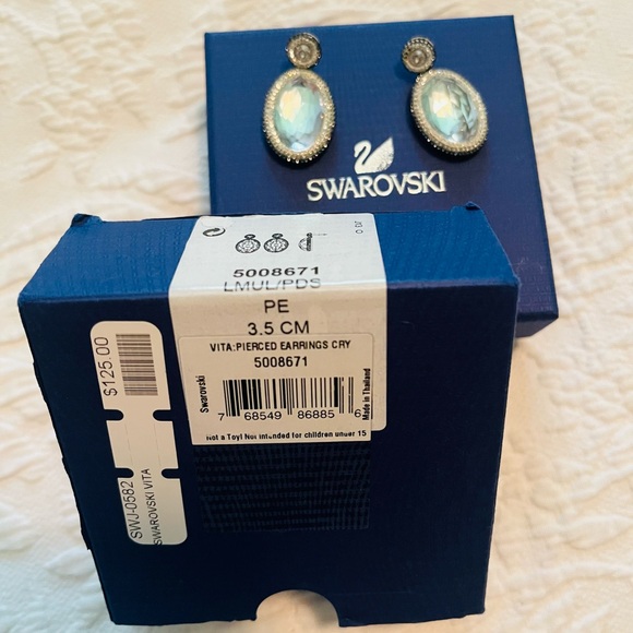 Swarovski Silver Crystal Stud Earrings - Picture 2 of 2